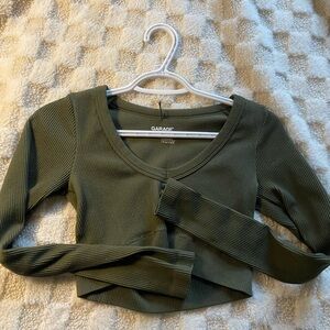 Dark green garage rubbed long sleeve cropped size medium worn twice